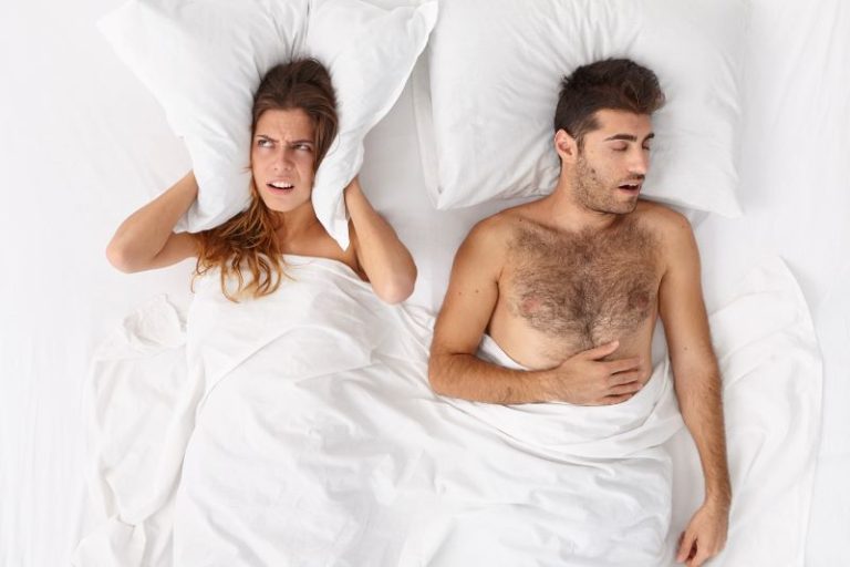 ronflements : bruit émis pendant le sommeil