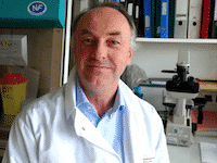 Le virologue Bruno Lina est favorable au racatère obligatoire du vaccin