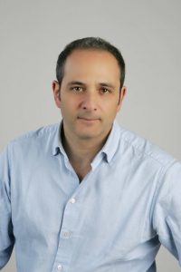 Igor Papalia, membre de a Société française de chirurgie plastique, réparatrice et esthétique