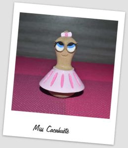 Miss cacahuètes fait sa belle...