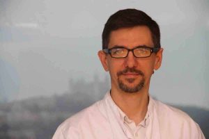 Emmanuel Villar, spécialiste des maladies rénales à Saint Joseph Saint Luc à Lyon