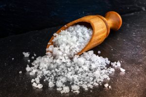 La nutrition exige un apport de sel, mais avec modération