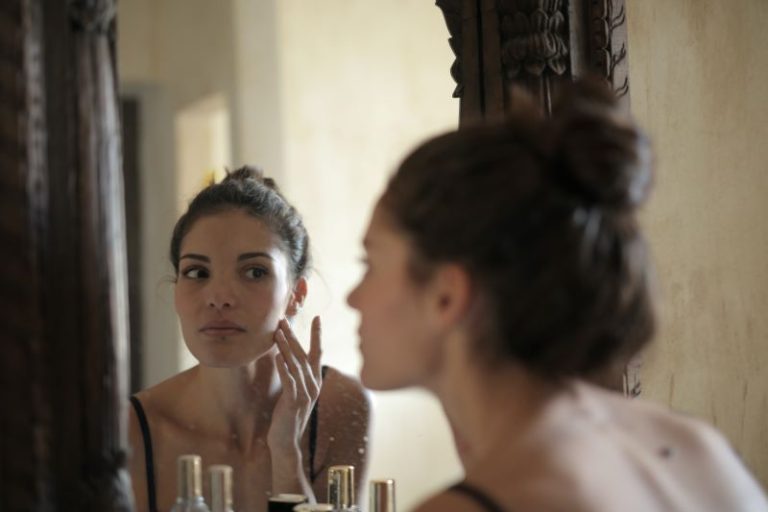 le thermage permet de garder un visage jeune