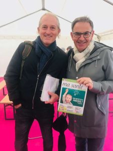 David Kimelfeld rend visite à l'équipe de Ma Santé sur le Village Santé