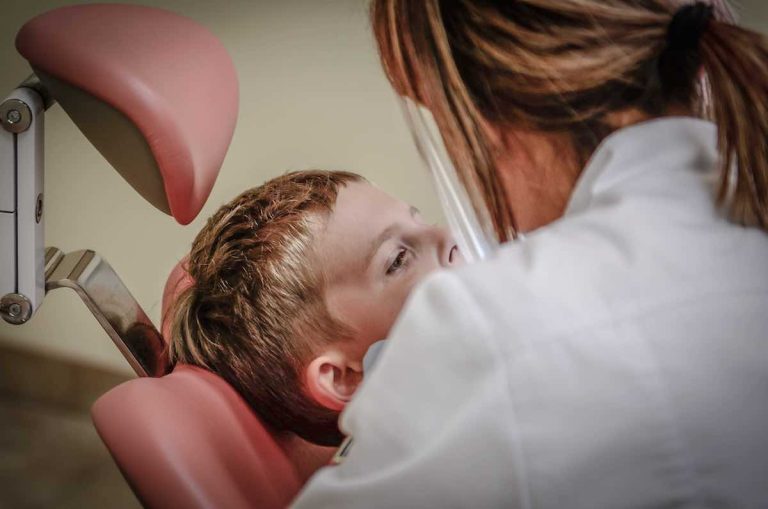 En raison du coronavirus, fermeture des cabinets dentaires
