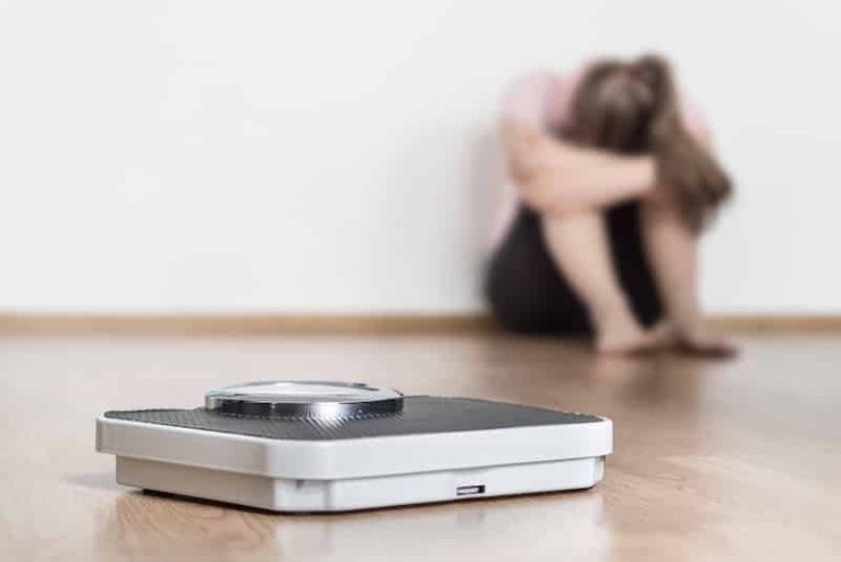 Troubles alimentaires différence anorexie boulimie hyperphagie
