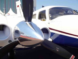 coronavirus transfert malades covid en avion