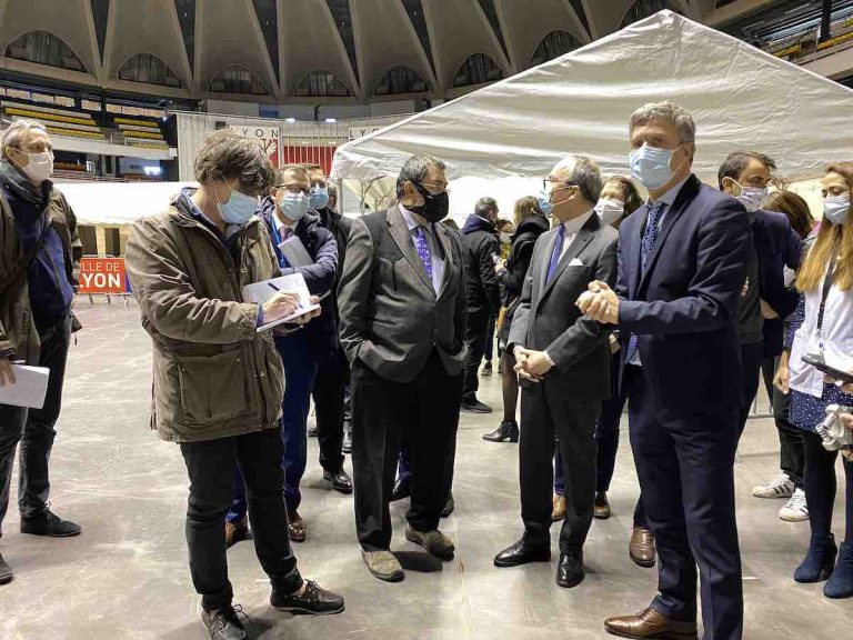 visite centre covid lyon gerland