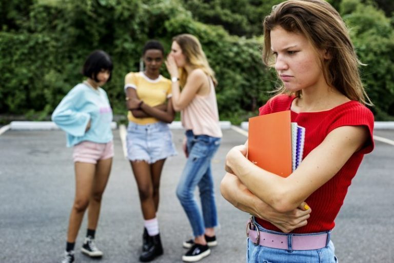 Le harcèlement scolaire : bientôt un délit inscrit dans la loi ?