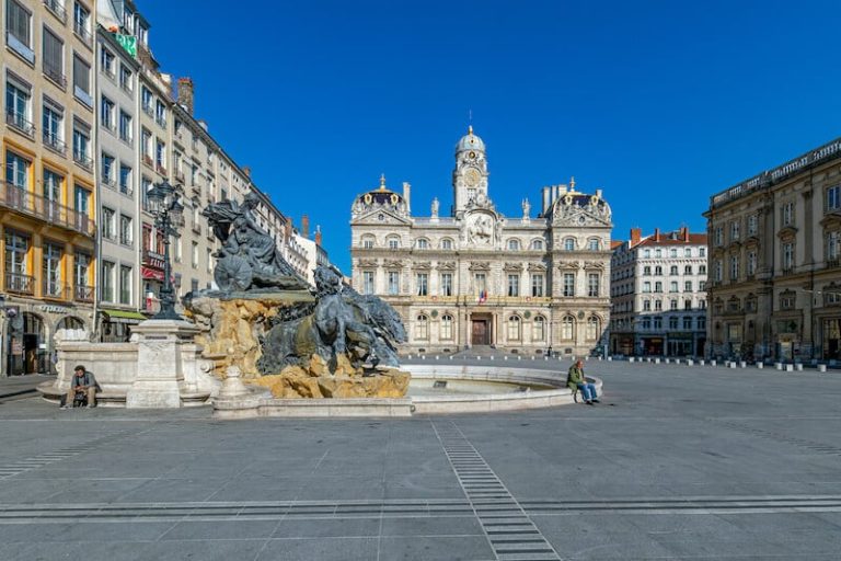 Lyon et le Rhône vont avoir droit à un nouveau confinement.