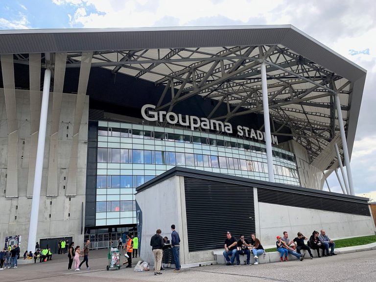 vaccination lyon groupama stadium