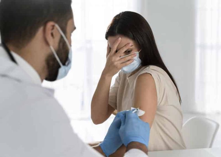 vaccin astrazeneca avec pfizer
