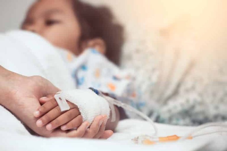 Enfant malade du cancer.
