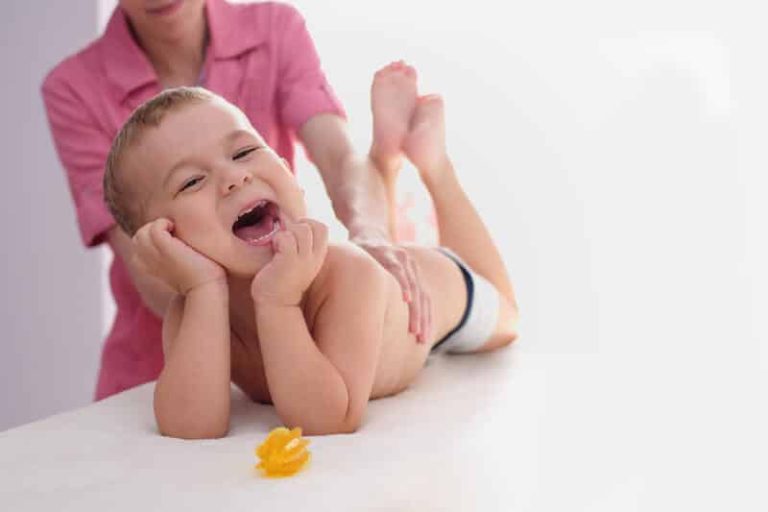 Bienfaits de l'ostéopathie pour les bébés.