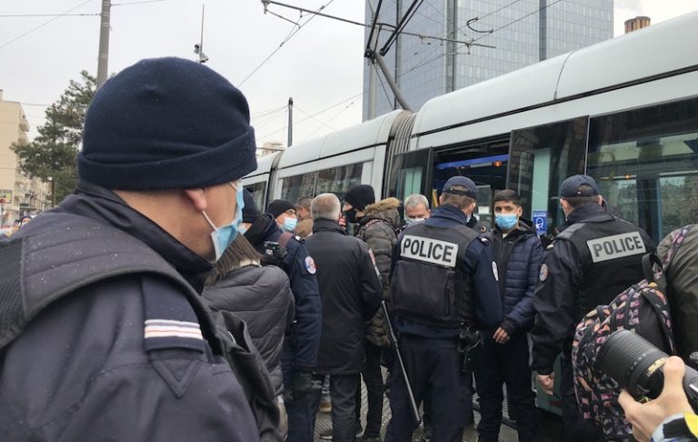 contrôle port masque transports en commun Lyon