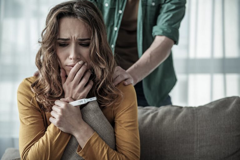 Une femme mineure ou majeure ne souhaitant pas poursuivre une grossesse pour des raisons non médicales peut avoir recours à l'IVG.