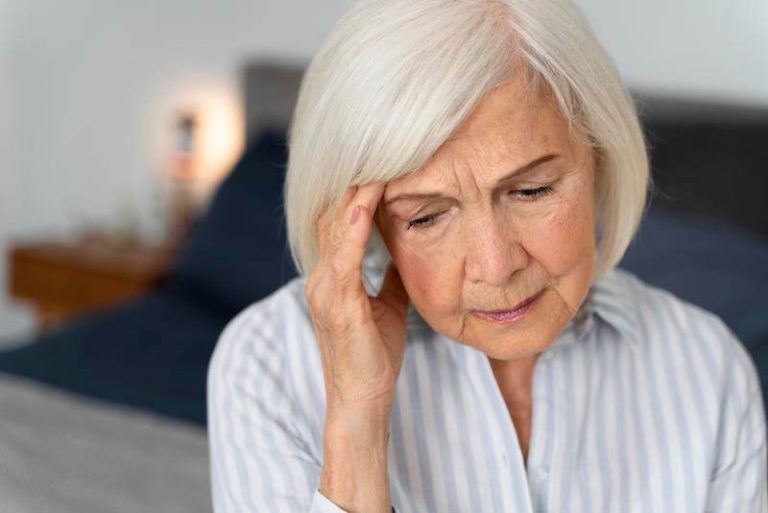Une femme atteinte de la maladie d'Alzheimer