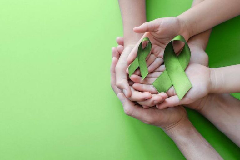 Le ruban vert est le symbole du don d’organes, en grande crise actuellement.