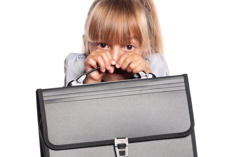 Un enfant victime de phobie scolaire.
