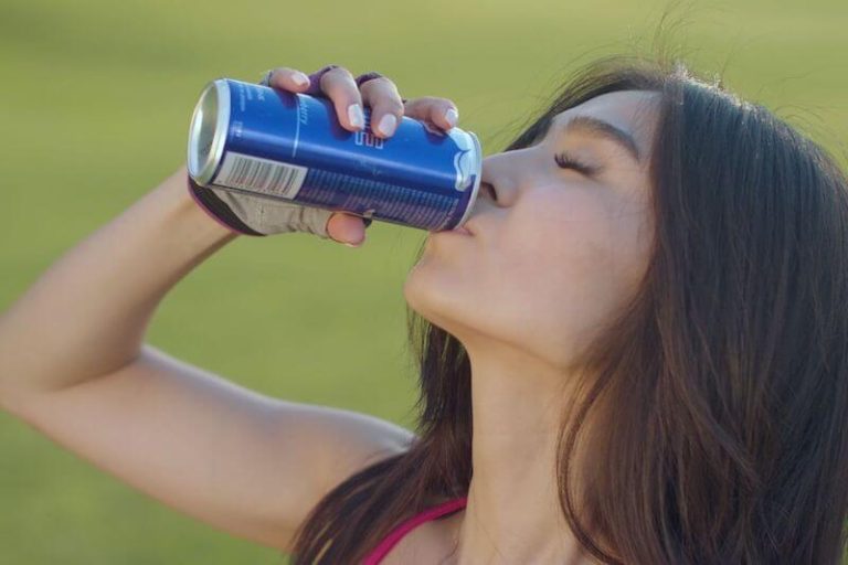 La consommation de boissons énergisantes est nocif pour la santé.