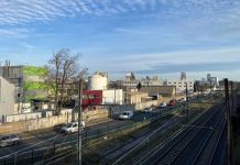 Polluants éternels : 37 000 habitants du Grand Lyon ont une eau polluée ! L'usine Arkema, à Pierre-Bénite, l'une des usines émettrices de substances perfluorées (PFAS), ou polluants éternels.