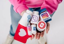 Réseaux sociaux : à partir de quand sommes-nous addicts ? L'usage des réseaux sociaux peut se transformer en véritable addiction.