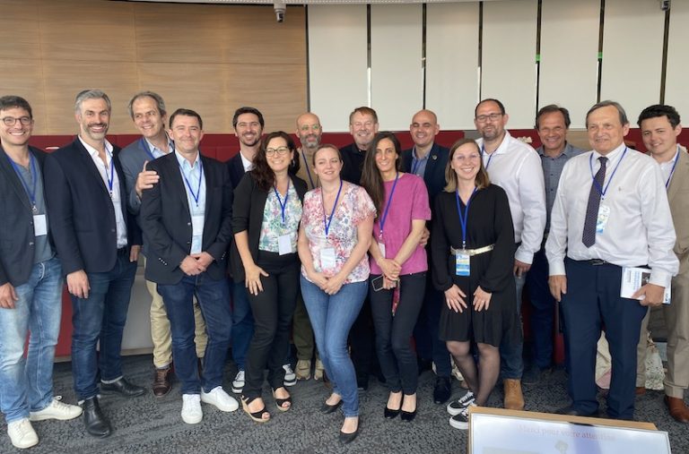 Les membres du bureau des Ostéopathes de France lors du 15e congrès de l'association, le 31 mai 2024 à Lyon.