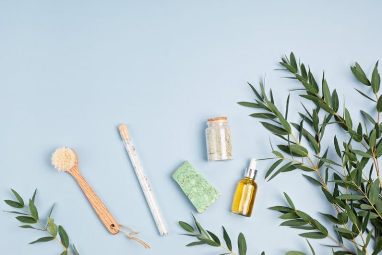 les multiples utilisations de l'huile essentielle d'eucalyptus.