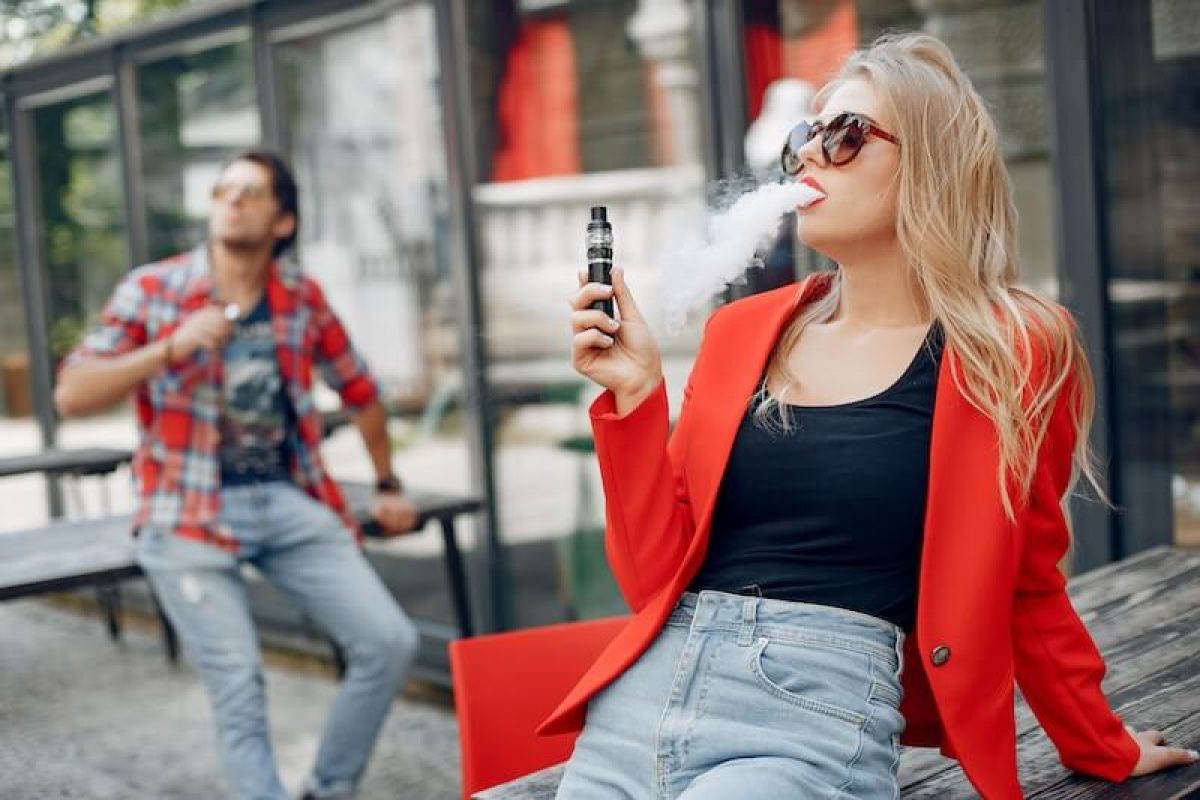 Cigarette électronique : des études révèlent ses dangers réels