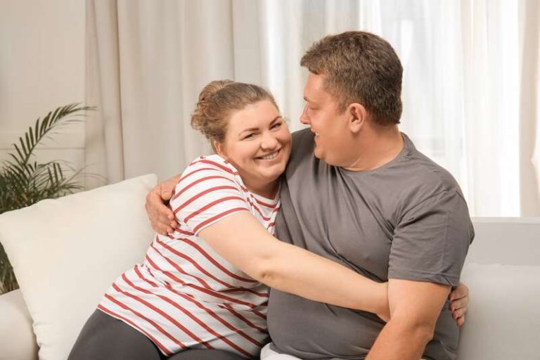 Un couple marié obèse.