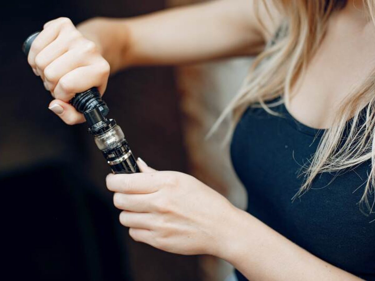 E-cigarette : la vape fait-elle plus de mal que de bien ?