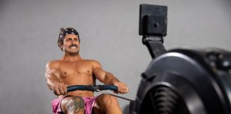 Sport santé : CrossFit, la nouvelle mode des salles de fitness Un sportif en train de faire un exercice de CrossFit