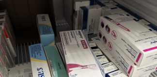 Le stock frauduleux d'une pharmacie en ligne qui vend des médicaments minceur.