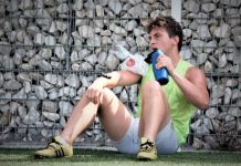 Hyperthermie : la montée subite en température de notre corps peut nous tuer Nicolas Gigot, jeune rugbyman victime d'une hyperthermie maligne mortelle en 2020.