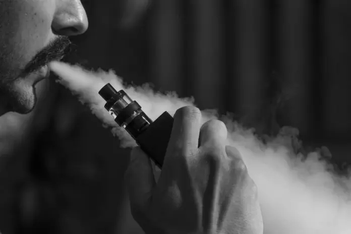 Vapoter plus sainement : comment choisir un e-liquide bio et naturel ?