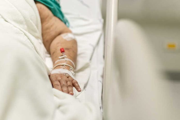Obésité surpoids une nouveille feuille de route 2026 2030 pour rattraper des années de retard épidémie obèse Ma Santé Une femme obèse hospitalisée à cause de son obésité.