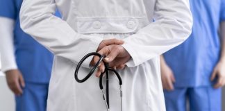 Pourquoi les médecins libéraux se mettent en grève ? Un médecin libéral qui participe au mouvement de grève d’ampleur nationale.