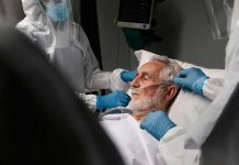 Loi sur la fin de vie : le texte examiné au Sénat, où en est-on exactement ? Un homme en fin de vie, hospitalisé pour une maladie grave et incurable.