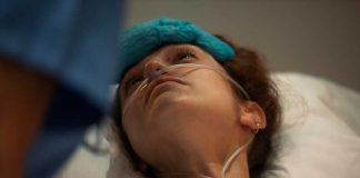 Un gel issu d’un ver marin pour traiter les grands brûlés de Crans-Montana Une femme, victime de l'incendie de Crans-Montana, est hospitalisée au CHUV dans l'attente des soins à base de gel expérimental issu d'un ver marin.