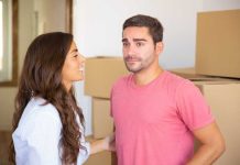 Hobosexuels : être en couple… surtout pour être logé Un homme qui s’installe chez une femme en lui faisant croire qu’il est amoureux, alors qu’il cherche surtout un logement.