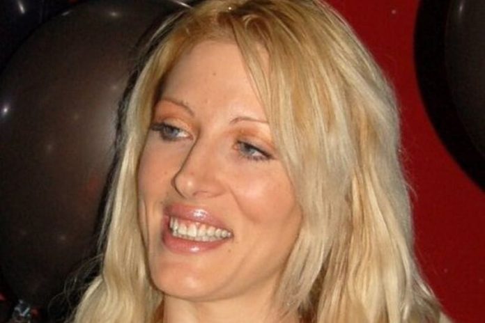 Psychologie le destin tragique de Loana Petrucciani Ma Santé Loana Petrucciani, ex-star de téléréalité, est décédée à son domicile à l’âge de 48 ans.