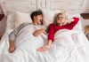 Quand dormir à deux transforme vos nuits en enfer Un couple qui ne dort pas forcément bien à deux.