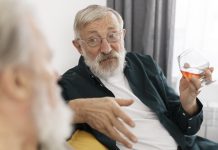 Municipales : la santé est-elle vraiment une priorité de campagne ? Le vieillissement et les problèmes de santé, un sujet dans la campagne municipale