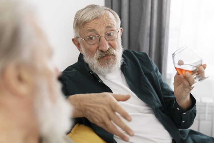 seniors-vieillissement population santé©freepik Le vieillissement et les problèmes de santé, un sujet dans la campagne municipale