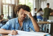 Tout savoir sur le syndrome de l’imposteur Un étudiant victime du syndrome de l'imposteur