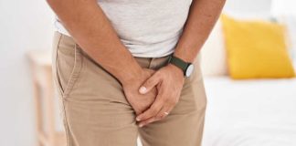 Spermaxxing : glace sur les testicules, ail cru… les conseils TikTok améliorent-ils vraiment la fertilité ? Devenue tendance sur TikTok, cet homme a testé les techniques de spermaxxing pour booster sa fertilité.